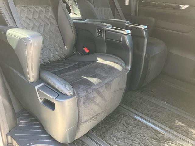 ヴェルファイア ２．５Ｚ　Ｇエディション　７人乗り　モデリスタエアロ　マフラー　Ｗサンルーフ　ナビＴＶ　バックカメラ　フリップダウンモニター　両側パワースライドドア　ＥＴＣ　パワーバックドア　パワーシート　クルーズコントロール（49枚目）