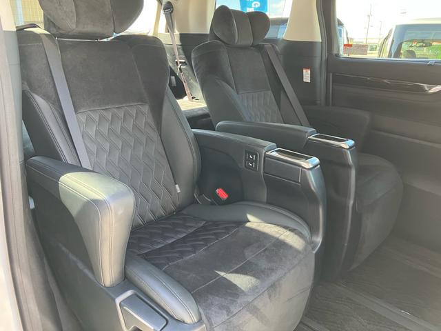 ヴェルファイア ２．５Ｚ　Ｇエディション　７人乗り　モデリスタエアロ　マフラー　Ｗサンルーフ　ナビＴＶ　バックカメラ　フリップダウンモニター　両側パワースライドドア　ＥＴＣ　パワーバックドア　パワーシート　クルーズコントロール（50枚目）