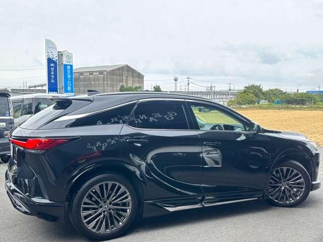 RX RX350h バージョンL フルモデリスタ、パノラマルーフ、デジタルインナーミラー、ETC2.0、全方位カメラ、ヘッドアップディスプレイ、パノラミックビューモニター、パワーバックドア、21OPAW、シートヒーター(9枚目)