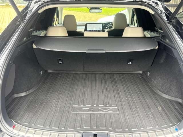 RX RX350h バージョンL フルモデリスタ、パノラマルーフ、デジタルインナーミラー、ETC2.0、全方位カメラ、ヘッドアップディスプレイ、パノラミックビューモニター、パワーバックドア、21OPAW、シートヒーター(37枚目)