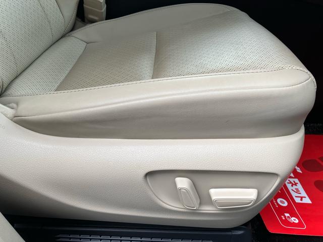 アルファードハイブリッド エグゼクティブラウンジ　デジタルキー　改良モデル　シグネチャーイルミ　フルモデリスタ　リヤエンターテイメント　ムーンルーフ　ユニバーサルステップ　クルーズコントロール　オートハイビーム　ＥＴＣ２．０　アラウンドビューモニター（34枚目）