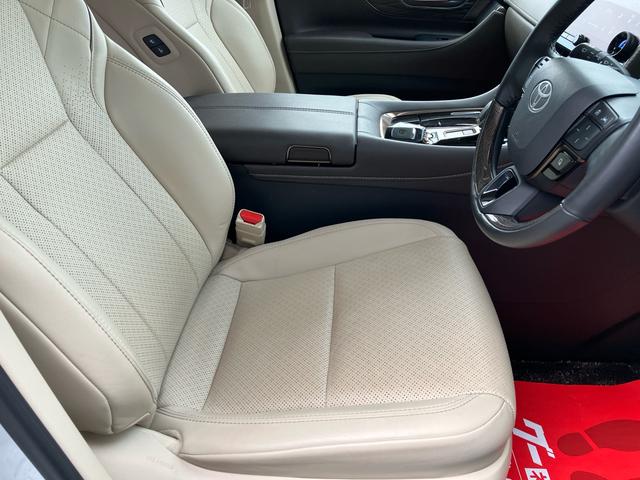 アルファードハイブリッド エグゼクティブラウンジ　デジタルキー　改良モデル　シグネチャーイルミ　フルモデリスタ　リヤエンターテイメント　ムーンルーフ　ユニバーサルステップ　クルーズコントロール　オートハイビーム　ＥＴＣ２．０　アラウンドビューモニター（35枚目）