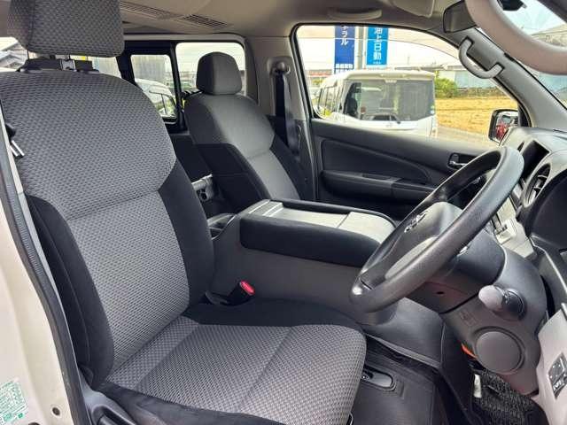 ＮＶ３５０キャラバンバン ロングプレミアムＧＸターボ　ロングボディ　ディーゼルターボ　アウトドア仕様車・社外アルミ・ドラレコ前後・ナビ・ＢＴ・ＤＩＳＣ・バックカメラ（17枚目）