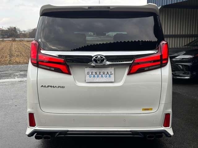 アルファード ２．５Ｓ　Ｃパッケージ　ＴＲＤフルエアロ・ＴＲＤマフラー・パワーバックドア・後席パワーシートシートヒーター・ＡＣ１００Ｖ１００Ｗ・サンルーフ・後席モニタ・ステアヒータ・ＥＴＣ２．０・ナビＴＶ・Ｂカメラ・ドラレコ（8枚目）