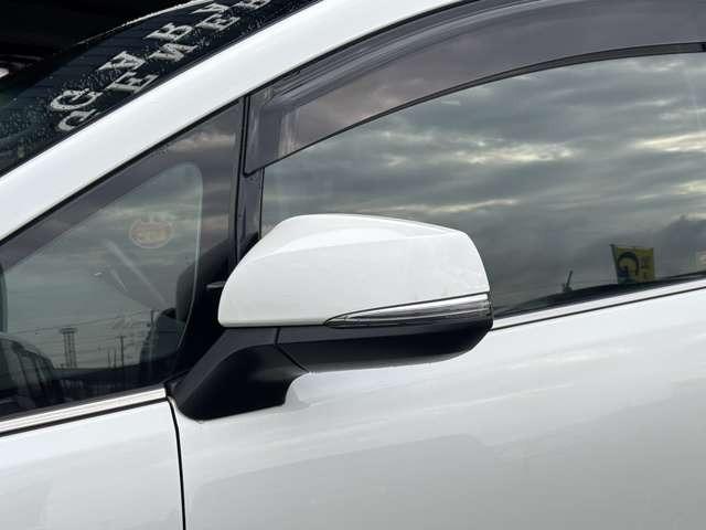 アルファード ２．５Ｓ　Ｃパッケージ　ＴＲＤフルエアロ・ＴＲＤマフラー・パワーバックドア・後席パワーシートシートヒーター・ＡＣ１００Ｖ１００Ｗ・サンルーフ・後席モニタ・ステアヒータ・ＥＴＣ２．０・ナビＴＶ・Ｂカメラ・ドラレコ（14枚目）