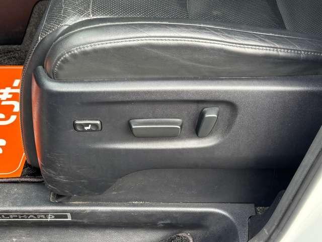 アルファード ２．５Ｓ　Ｃパッケージ　ＴＲＤフルエアロ・ＴＲＤマフラー・パワーバックドア・後席パワーシートシートヒーター・ＡＣ１００Ｖ１００Ｗ・サンルーフ・後席モニタ・ステアヒータ・ＥＴＣ２．０・ナビＴＶ・Ｂカメラ・ドラレコ（18枚目）