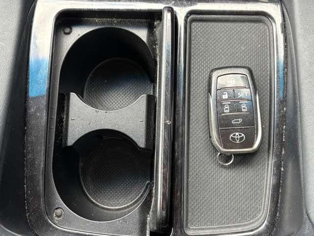 アルファード ２．５Ｓ　Ｃパッケージ　ＴＲＤフルエアロ・ＴＲＤマフラー・パワーバックドア・後席パワーシートシートヒーター・ＡＣ１００Ｖ１００Ｗ・サンルーフ・後席モニタ・ステアヒータ・ＥＴＣ２．０・ナビＴＶ・Ｂカメラ・ドラレコ（45枚目）