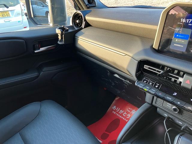 ランドクルーザー２５０ ＶＸ　モデリスタパッケージ　プロテクションフィルム　シグネチャーイルミ　レザーパワーシート　サンルーフ　クルーズコントロール　ＪＢＬ　アラウンドビューモニタ　Ｂｌｕｅｔｏｏｔｈ　ＥＴＣ２．０　パワートランク（47枚目）