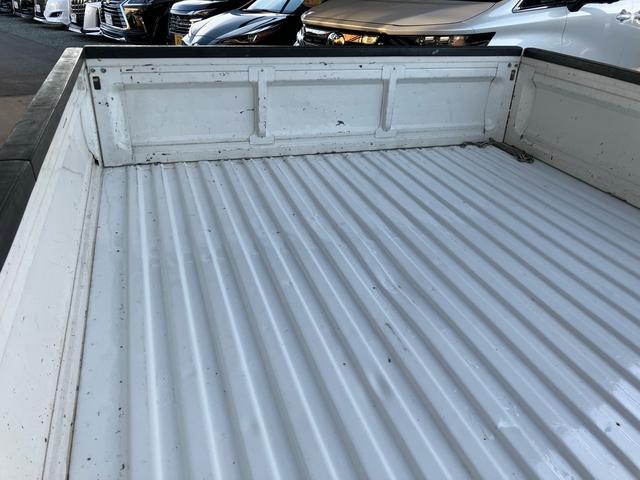 ボンゴトラック 　ナビ　ＥＴＣ　コラムＡＴ　リヤＷタイヤ　積載量８５０ｋｇ　荷台内寸２４６５×１６００　３方開　あおりカバー　エアコン　パワステ　パワーウィンドウ　Ｗエアバッグ（23枚目）