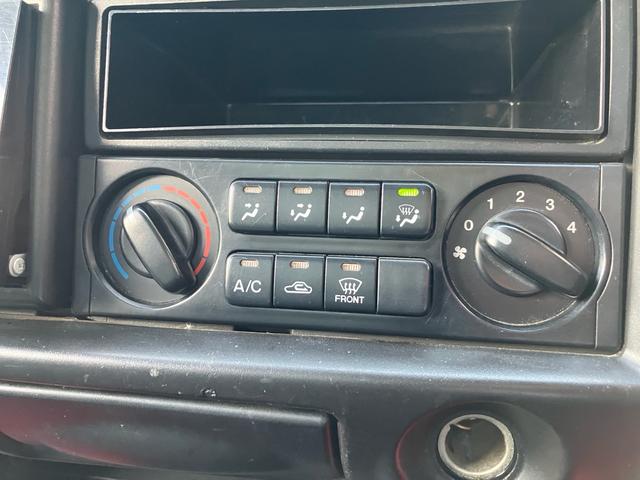 ボンゴトラック 　ナビ　ＥＴＣ　コラムＡＴ　リヤＷタイヤ　積載量８５０ｋｇ　荷台内寸２４６５×１６００　３方開　あおりカバー　エアコン　パワステ　パワーウィンドウ　Ｗエアバッグ（45枚目）