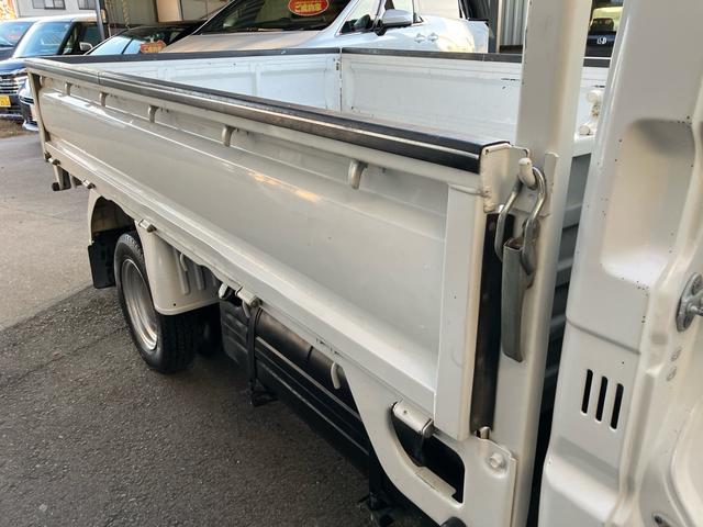 ボンゴトラック 　ナビ　ＥＴＣ　コラムＡＴ　リヤＷタイヤ　積載量８５０ｋｇ　荷台内寸２４６５×１６００　３方開　あおりカバー　エアコン　パワステ　パワーウィンドウ　Ｗエアバッグ（52枚目）