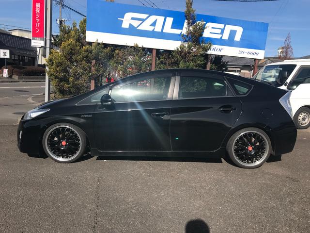 S 車高調 社外アルミホイール ルームミラー一体型ドライブレコーダー HDDナビ バックモニター 車検令和4年4月 エンジンプッシュスタート スマートキー オートライト(10枚目)