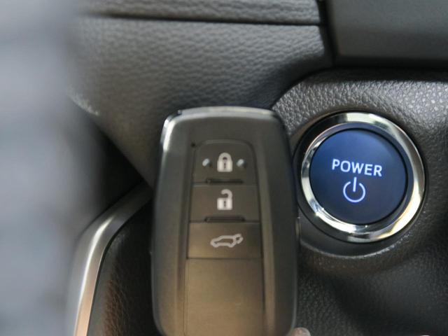 ハイブリッドG 登録済み未使用車 ムーンルーフ パノラミックビューモニター セーフティセンス LEDヘッド インテリジェントクリアランスソナー パワーシート 純正ディスプレイオーディオ 18インチAW(4枚目)