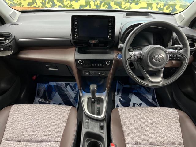 ハイブリッドZ 純正8型ディスプレイオーディオ セーフティセンス パノラミックビューモニター 禁煙車 レーダークルーズコントロール 2トーンカラー Bluetooth再生 ETC シートヒーター LEDヘッドライト(2枚目)