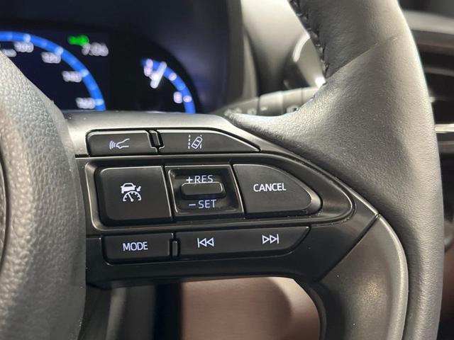 ハイブリッドZ 純正8型ディスプレイオーディオ セーフティセンス パノラミックビューモニター 禁煙車 レーダークルーズコントロール 2トーンカラー Bluetooth再生 ETC シートヒーター LEDヘッドライト(6枚目)