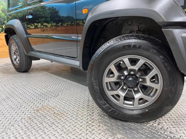 JC 4WD 純正8インチSDナビ クルーズコントロール LEDヘッドランプ 純正15インチAW シートヒーター オートエアコン 革巻きステアリング スマートキー 電動格納ミラー 禁煙車(8枚目)