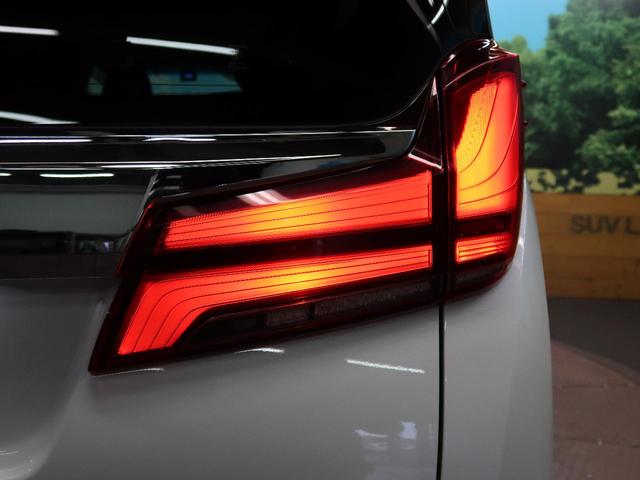 2.5S Cパッケージ 禁煙車 ムーンルーフ 純正9型ディスプレイオーディオ 両側電動ドア デジタルインナーミラー バックカメラ レーダークルーズ セーフティセンス パワーバックドア パワーシート ETC 三眼LED(30枚目)