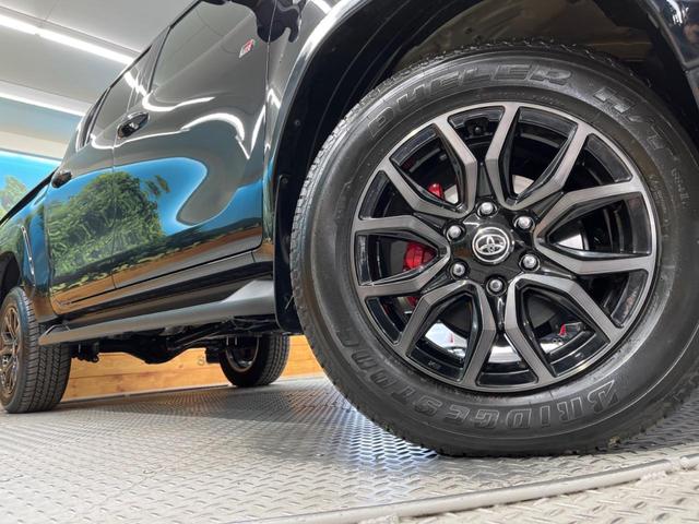 Z GRスポーツ 4WD ディーゼル 純正8インチSDナビ パノラミックビューモニター プリクラッシュセーフティ レーダークルーズコントロール クリアランスソナー パワーシート 専用18インチAW 禁煙車(12枚目)