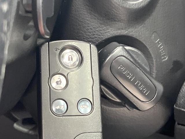 Z 禁煙車 SDナビ 後席モニター バックカメラ 両側電動スライドドア 8人乗り ETC フルセグ スマートキー HIDヘッド オートライト 純正16アルミ オートエアコン パドルシフト 電動格納ミラー(32枚目)