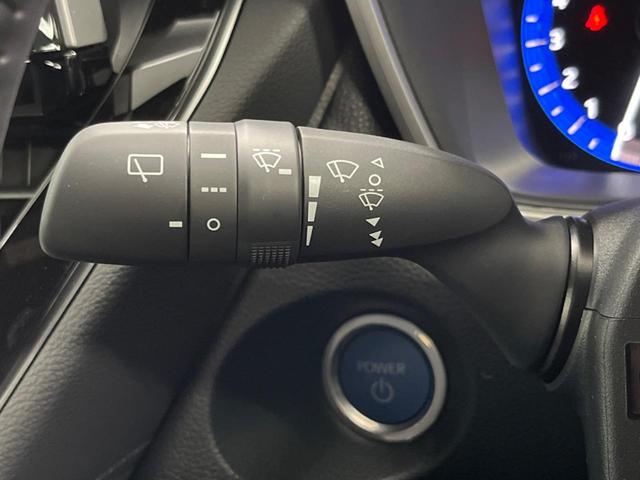 ハイブリッド Z トヨタセーフティセンス 純正9型ディスプレイオーディオ 全周囲カメラ 登録済未使用車 レーダークルーズコントロール シーケンシャルターンランプ Bluetooth再生 シートヒーター パワーシート(33枚目)