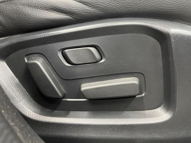 ＣＸ－５ ＸＤ　スポーツアピアランス　１０．２５インチマツダコネクトナビ　全周囲カメラ　スマートブレーキサポート　レーダークルーズコントロール　禁煙車　パワーバックドア　レザーシート　前席パワーシート　ドライブレコーダー　ＥＴＣ（25枚目）