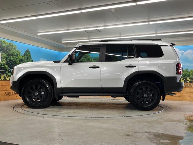 ランドクルーザー２５０ ＺＸファーストエディション　ムーンルーフ　ターボ　ディーゼル　４ＷＤ　７人乗り　セーフティーセンス　禁煙車　１２．３インチディスプレイオーディオ　全周囲カメラ　ＪＢＬサウンドシステム　茶色レザーシート　レーダークルーズ　ＥＴＣ（38枚目）