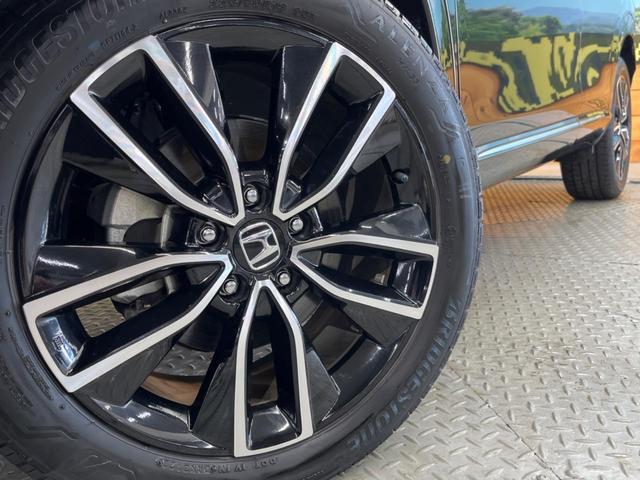 ヴェゼル ｅ：ＨＥＶ　Ｚ　禁煙車　９インチホンダコネクトナビ　バックカメラ　ホンダセンシング　アダプティブクルーズ　ブラインドスポット　ハンズフリーパワーバックドア　ハーフレザー　シートヒーター　ステアリングヒーター（14枚目）