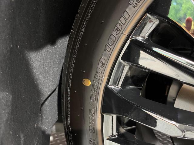 ヴェルファイアハイブリッド Ｚ　プレミア　左右独立ムーンルーフ　禁煙車　１４インチディスプレイオーディオプラス　有機ＥＬフリップダウン　床下透過表示パノラミックビュー　ブラインドスポット　ブラウンナッパ革シート　エグゼクティブパワーシート（64枚目）