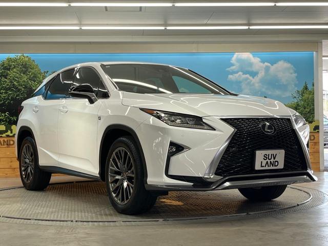 ＲＸ ＲＸ３００　Ｆスポーツ　禁煙車　１２．３インチナビ　バックカメラ　セーフティシステムプラス　レーダークルーズ　ブラインドスポット　赤革シート　ベンチレーション　ドライブモードセレクト　３眼ＬＥＤ　シーケンシャルターンランプ（17枚目）