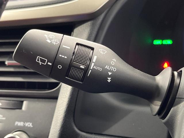ＲＸ ＲＸ３００　Ｆスポーツ　禁煙車　１２．３インチナビ　バックカメラ　セーフティシステムプラス　レーダークルーズ　ブラインドスポット　赤革シート　ベンチレーション　ドライブモードセレクト　３眼ＬＥＤ　シーケンシャルターンランプ（35枚目）
