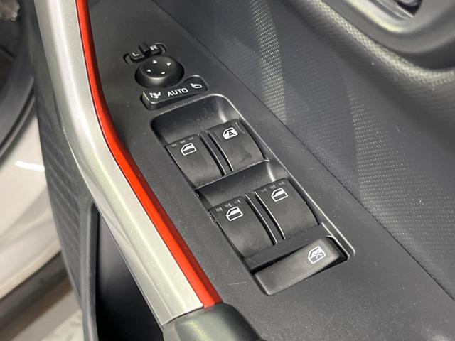 ライズ Ｚ　禁煙車　９インチディスプレイオーディオ　パノラミックビュー　スマートアシスト　アダプティブクルーズ　ブラインドスポット　シーケンシャルターンランプ　シートヒーター　ＨＤＭＩ　ＡｐｐｌｅＣａｒＰｌａｙ（36枚目）