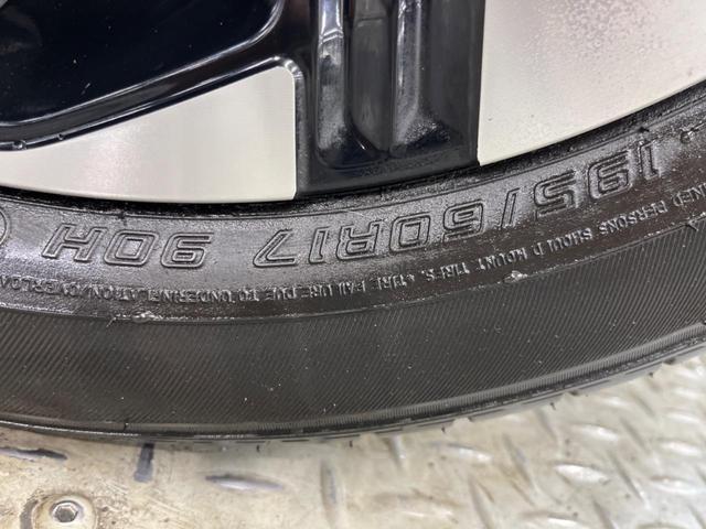 ライズ Ｚ　禁煙車　９インチディスプレイオーディオ　パノラミックビュー　スマートアシスト　アダプティブクルーズ　ブラインドスポット　シーケンシャルターンランプ　シートヒーター　ＨＤＭＩ　ＡｐｐｌｅＣａｒＰｌａｙ（50枚目）