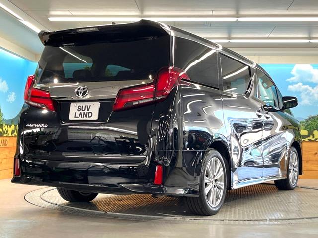 アルファード ２．５Ｓ　タイプゴールド　禁煙車　両側パワースライドドア　フリップダウンモニター　セーフティセンス　パワーバックドア　シーケンシャルターンランプ　３眼ＬＥＤヘッドライト　９インチディスプレイオーディオ　アクセサリーコンセント（18枚目）
