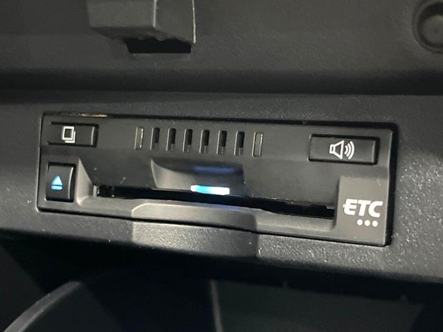 アルファード ２．５Ｓ　タイプゴールド　禁煙車　両側パワースライドドア　フリップダウンモニター　セーフティセンス　パワーバックドア　シーケンシャルターンランプ　３眼ＬＥＤヘッドライト　９インチディスプレイオーディオ　アクセサリーコンセント（26枚目）