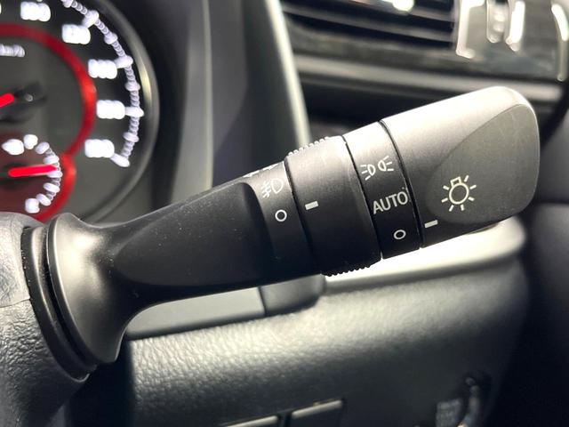 アルファード ２．５Ｓ　タイプゴールド　禁煙車　両側パワースライドドア　フリップダウンモニター　セーフティセンス　パワーバックドア　シーケンシャルターンランプ　３眼ＬＥＤヘッドライト　９インチディスプレイオーディオ　アクセサリーコンセント（36枚目）