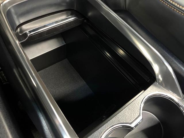 アルファード ２．５Ｓ　タイプゴールド　禁煙車　両側パワースライドドア　フリップダウンモニター　セーフティセンス　パワーバックドア　シーケンシャルターンランプ　３眼ＬＥＤヘッドライト　９インチディスプレイオーディオ　アクセサリーコンセント（44枚目）