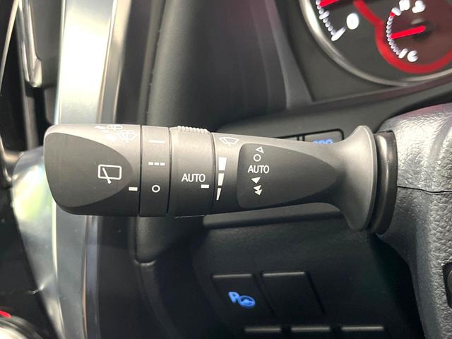 アルファード ２．５Ｓ　Ｃパッケージ　ツインムーンルーフ　モデリスタエアロ　シグネチャーイルミブレード　禁煙車　ＪＢＬサウンド付メーカーナビ　リアエンターテインメントシステム　パノラミックビュー　デジタルインナーミラー　ブラインドスポット（49枚目）