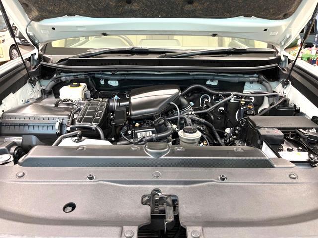 ランドクルーザープラド ＴＸ　Ｌパッケージ　マットブラックエディション　７人乗り　サンルーフ　ＫＥＮＷＯＯＤ９インチＳＤナビ　レーダークルーズコントロール　トヨタセーフティセンス　シートベンチレーション　シートヒーター　革巻きステアリング　純正１８インチアルミホイール（18枚目）