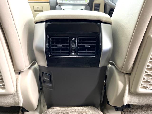 ランドクルーザープラド ＴＸ　Ｌパッケージ　マットブラックエディション　７人乗り　サンルーフ　ＫＥＮＷＯＯＤ９インチＳＤナビ　レーダークルーズコントロール　トヨタセーフティセンス　シートベンチレーション　シートヒーター　革巻きステアリング　純正１８インチアルミホイール（39枚目）