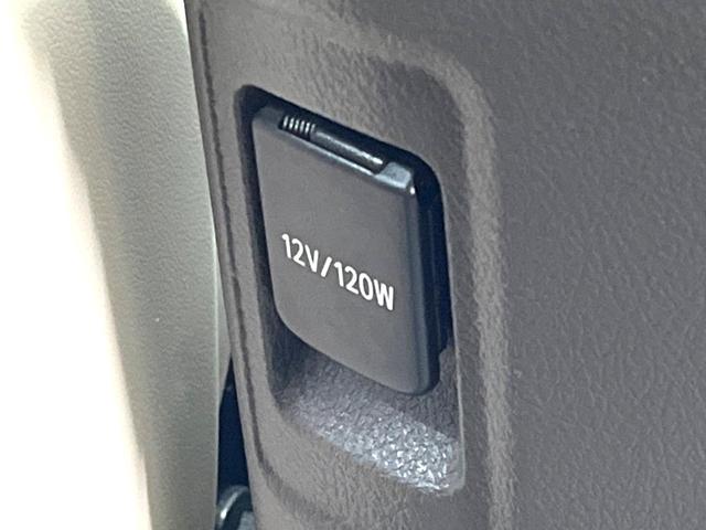 ランドクルーザープラド ＴＸ　Ｌパッケージ　マットブラックエディション　７人乗り　サンルーフ　ＫＥＮＷＯＯＤ９インチＳＤナビ　レーダークルーズコントロール　トヨタセーフティセンス　シートベンチレーション　シートヒーター　革巻きステアリング　純正１８インチアルミホイール（40枚目）