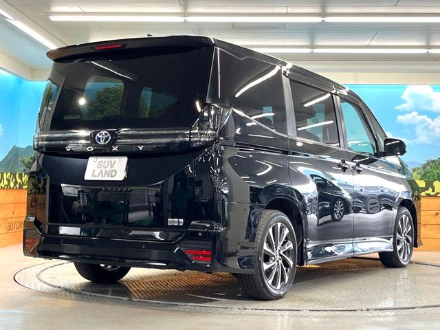 ヴォクシー ハイブリッドＳ－Ｚ　禁煙車　１０．５インチディスプレイオーディオプラス　アドバンストパーク　パノラミックビュー　両側パワースライドドア　シートヒーター　ハーフレザーシート　ＥＴＣ２．０　ドラレコ　レーダークルーズ（18枚目）