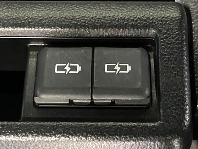 ヴォクシー ハイブリッドＳ－Ｚ　禁煙車　１０．５インチディスプレイオーディオプラス　アドバンストパーク　パノラミックビュー　両側パワースライドドア　シートヒーター　ハーフレザーシート　ＥＴＣ２．０　ドラレコ　レーダークルーズ（42枚目）