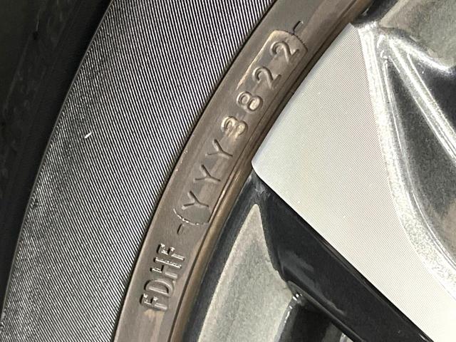 ヴォクシー ハイブリッドＳ－Ｚ　禁煙車　１０．５インチディスプレイオーディオプラス　アドバンストパーク　パノラミックビュー　両側パワースライドドア　シートヒーター　ハーフレザーシート　ＥＴＣ２．０　ドラレコ　レーダークルーズ（56枚目）