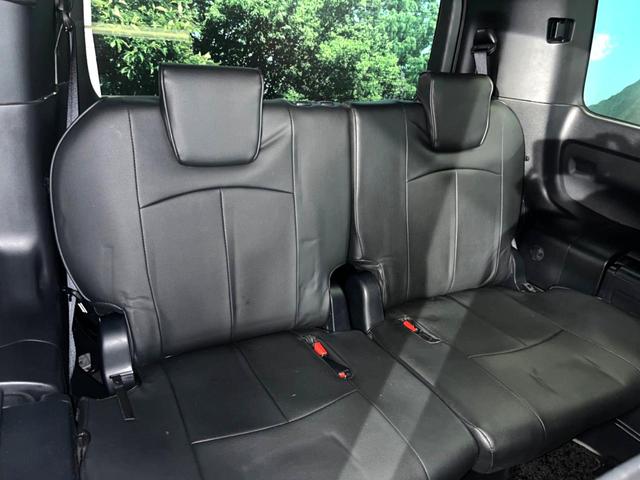 ヴォクシー ＺＳ　煌ＩＩ　モデリスタエアロ　シグネチャーイルミブレード　禁煙車　純正９インチナビ　バックカメラ　両側パワースライドドア　セーフティセンス　ドラレコ　ＬＥＤヘッド　ＥＴＣ２．０　１７インチＡＷ　リアオートエアコン（10枚目）