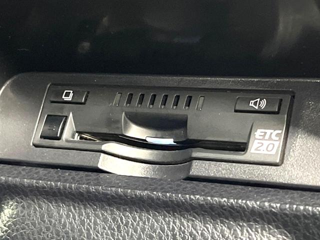 ヴォクシー ＺＳ　煌ＩＩ　モデリスタエアロ　シグネチャーイルミブレード　禁煙車　純正９インチナビ　バックカメラ　両側パワースライドドア　セーフティセンス　ドラレコ　ＬＥＤヘッド　ＥＴＣ２．０　１７インチＡＷ　リアオートエアコン（26枚目）