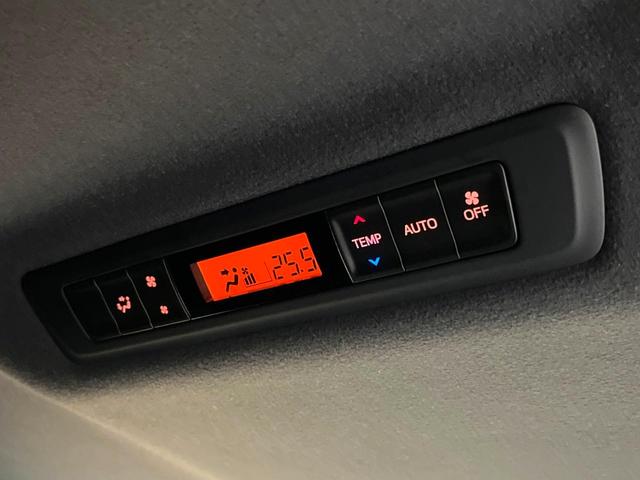 ヴォクシー ＺＳ　煌ＩＩ　モデリスタエアロ　シグネチャーイルミブレード　禁煙車　純正９インチナビ　バックカメラ　両側パワースライドドア　セーフティセンス　ドラレコ　ＬＥＤヘッド　ＥＴＣ２．０　１７インチＡＷ　リアオートエアコン（29枚目）