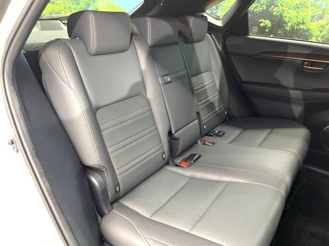 NX NX300 スパイス&シック 禁煙車 10.3インチナビ バック/サイドカメラ プレミアムサウンド シートベンチレーション セーフティシステムプラス 3眼LEDヘッド ブロンズインパネ加飾 Ltexシート メモリー付パワーシート(10枚目)