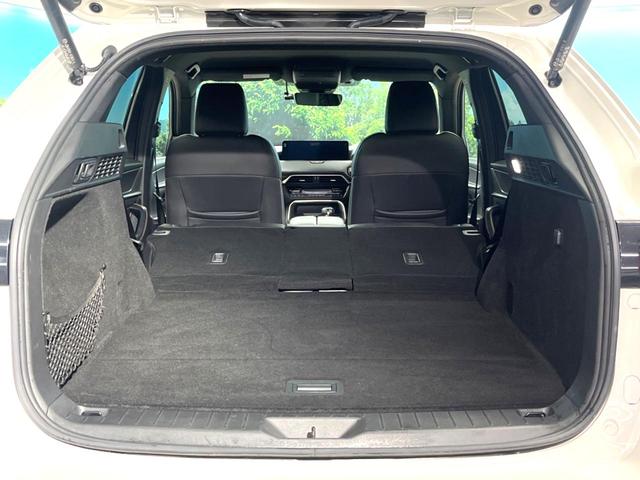 CX-60 XD-ハイブリッド エクスクルーシブスポーツ 禁煙車 12.3インチマツダコネクト 360°ビューモニター BOSEサウンド シートベンチレーション ブラックナッパ革シート スマートブレーキ ブラインドスポット クルージングトラフィックサポート(11枚目)