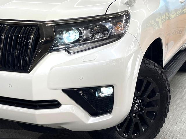 ランドクルーザープラド TX Lパッケージ 70thアニバーサリーリミテッド ムーンルーフ 禁煙車 10インチPanasonicナビ バックカメラ シートベンチレーション サドルタン革シート 360°ドラレコ セーフティセンス レーダークルーズ フルセグ BD/DVD(13枚目)