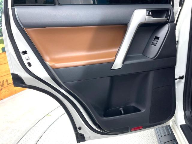 ランドクルーザープラド TX Lパッケージ 70thアニバーサリーリミテッド ムーンルーフ 禁煙車 10インチPanasonicナビ バックカメラ シートベンチレーション サドルタン革シート 360°ドラレコ セーフティセンス レーダークルーズ フルセグ BD/DVD(46枚目)